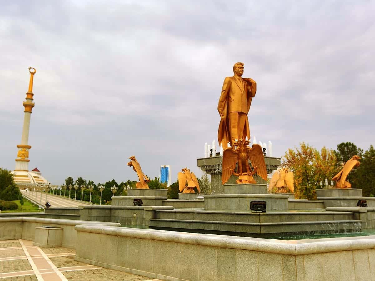 Khiva Gateway to Ashgabat via Darvaza 3 Day Tour