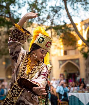 Silk Road travel guide