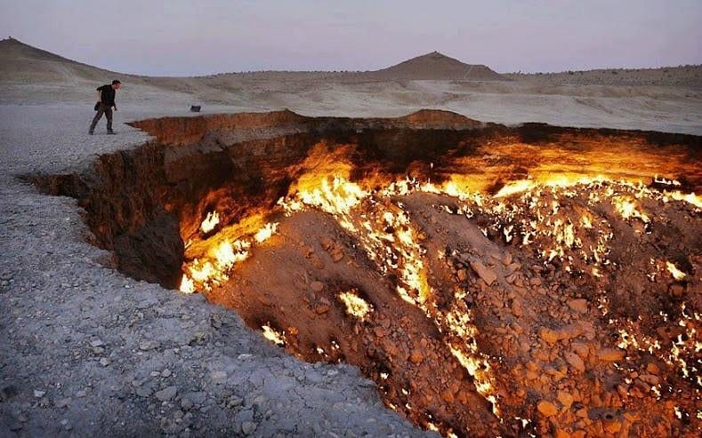 Darvaza